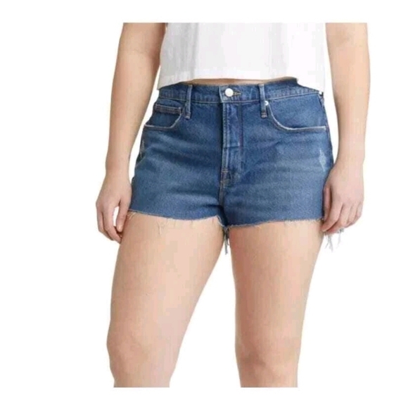 Good American Pants - Good American '90s Cutoff Distressed Denim Shorts Blue Size 16